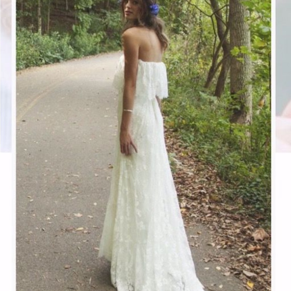 Daughters of Simone Iver wedding dress